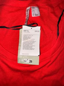 Cropped Ribbed Tshirt