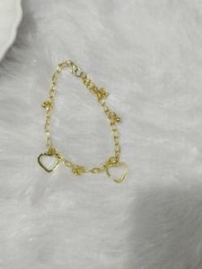 Chic Gold Heart Charm Bracelet
