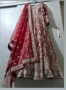 beautiful bridal gown