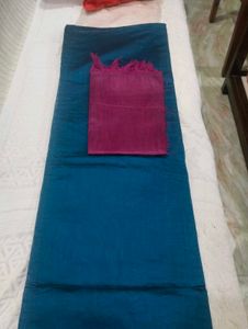 Cotton Blend Navy Blue Saree