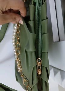 Stylish Sling Bag (Brand New)