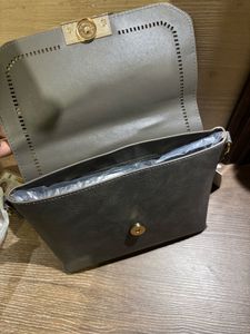 Chic Grey Crossbody Bag