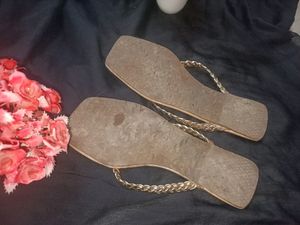 Flats For Women