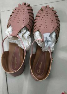 Stylish Pink Flat Sandals