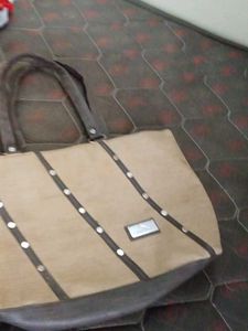 hand bag - Stylish and Roomy