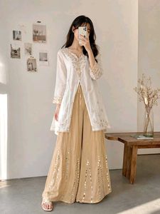 Elegant beige palazzo pants