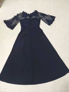Elegant Navy Lace Evening Gown