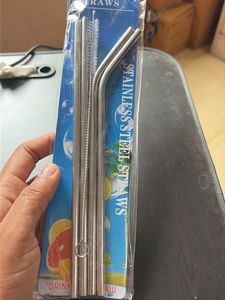 Stainless steel straws - pack of 4 with clea