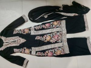 ⭐vintage Y2K Elegant Embroidered Kurta Set