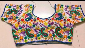 Pretty Handwork Beautiful Blouse 😍