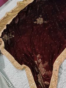 Classy Saree  Maroon Pallu with golden l