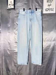 H&M Light Wash Relaxed Fit Jeans