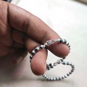 PS97Pure Silver &amp; Black Crystals Baby Nazariya