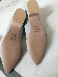 Elegant Grey Suede Block Heels size 40