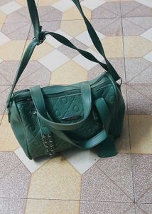 Chic Teal Heart Quilted Satchel Bag