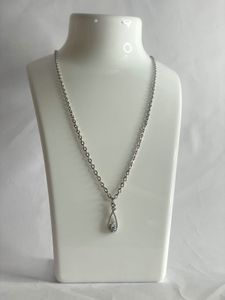 Elegant Water drop design Pendant