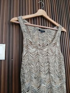 Stylish Sleeveless Chevron Print Top