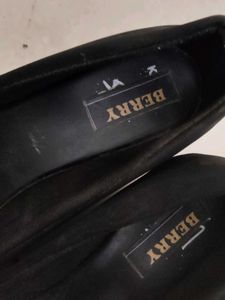 Classic Black Heels | By Berry