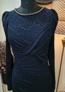 Elegant Navy Ruched Midi Dress