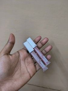 A Lipstick shade