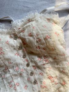 Pinteresty Floral top
