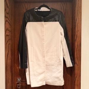 TWO TONE COAT