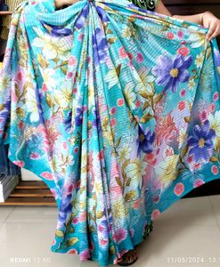 Beautiful Floral Print Chiffon Saree