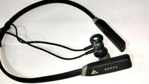 Boult Curve BT, Slightly Used, Perfectly Working