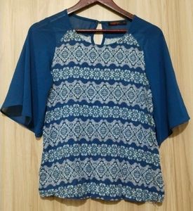 109F Blue & White Printed Top (Women's)