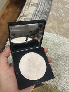 Yves Saint Laurent luminizer - 01