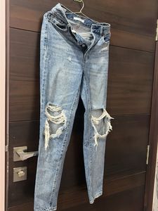 Distressed Blue Wash Jeans