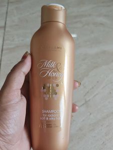 Oriflame Milk & Honey Gold Shampoo