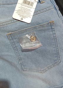 Light Wash Wide Leg Jeans