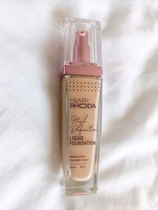 Hilary Rhoda High Definition Liquid Foundation
