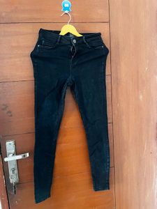 only Black Skinny Jeans