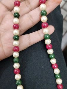 Elegant Pearl Beaded Necklace