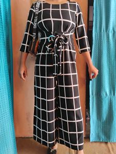 ❤️🥺🌸Chic Black & White Checked Jumpsuit🥺❤️🌸