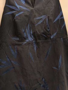 Classy Ann Taylor USA- Back Zipper and slit
