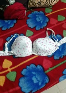 Pretty Floral Print Bra