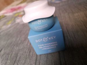 Dot &amp; Key 72HR Hydrating Gel Moisturizer