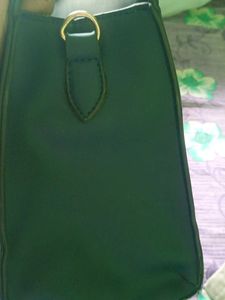 Stylish Teal Handbag with Gold Lock