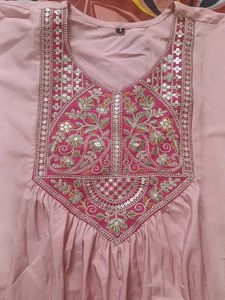 Embroidered Pink Kurta
