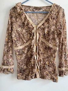 Floral Lace Button-Up Vintage Top