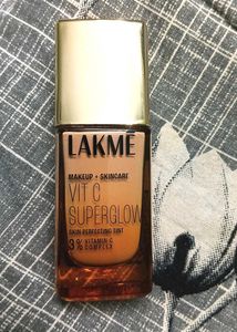 Lakme Vit C Superglow Skin Perfecting Tint