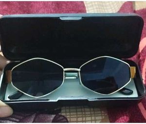 🔥 Viral Trendy Black Sunglasses for Girls | Premi