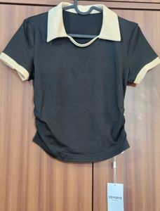 Chic Black &amp; Beige gathered pullover TShi