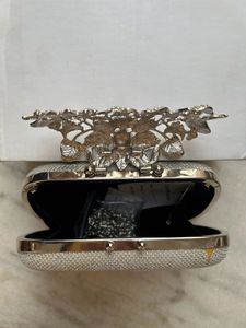 Royal Clutch