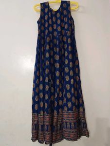 Navy Blue Floral Maxi Dress 💙