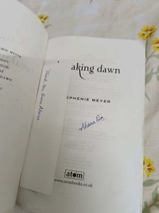 Breaking Dawn by Stephenie Meyer