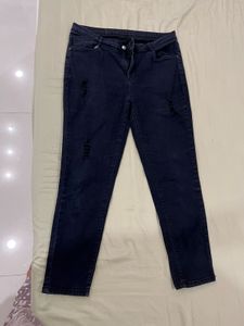 Kraus Dark Wash Black Ripped Jeans